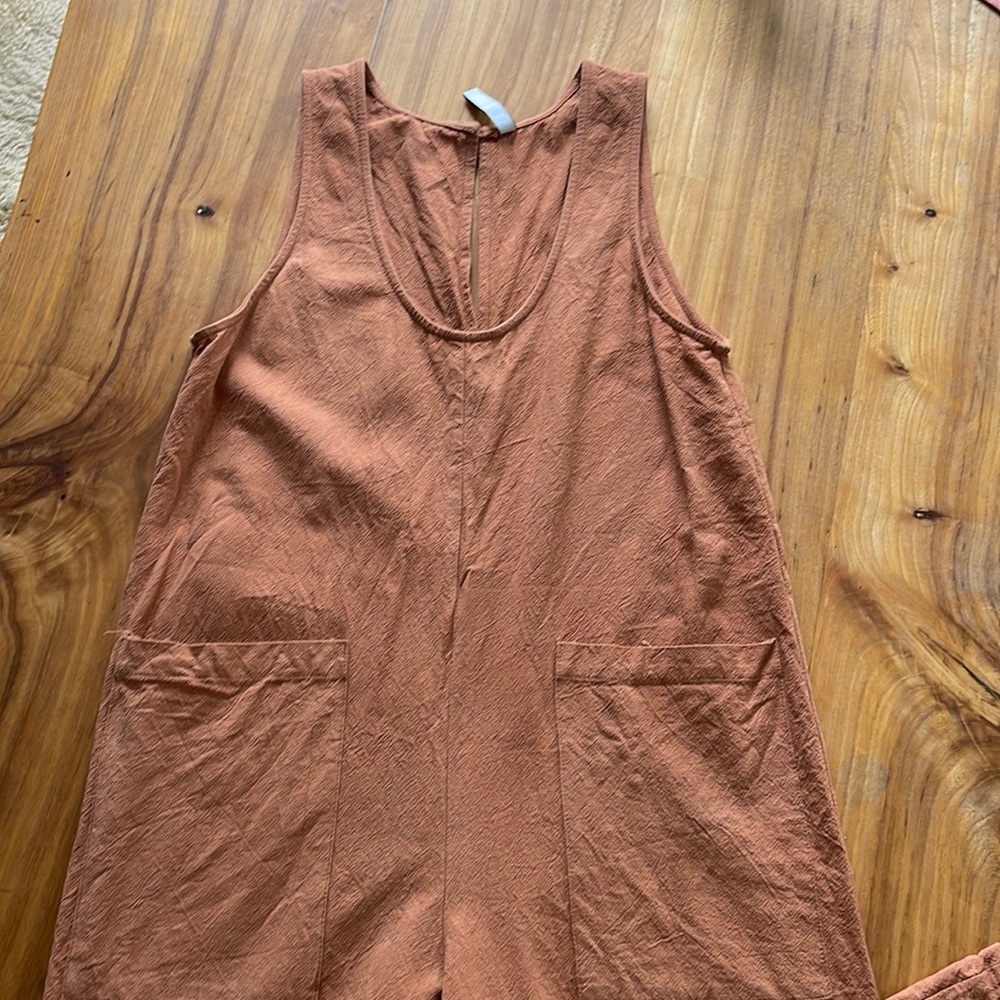 Rachel pally linen jump suit in small